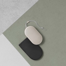 Беспроводная акустика Bang & Olufsen Beoplay P2 Sand Stone