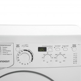 Стиральная машина узкая Indesit MSD 615