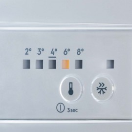 Встраиваемый холодильник комби Electrolux RNT2LF18S